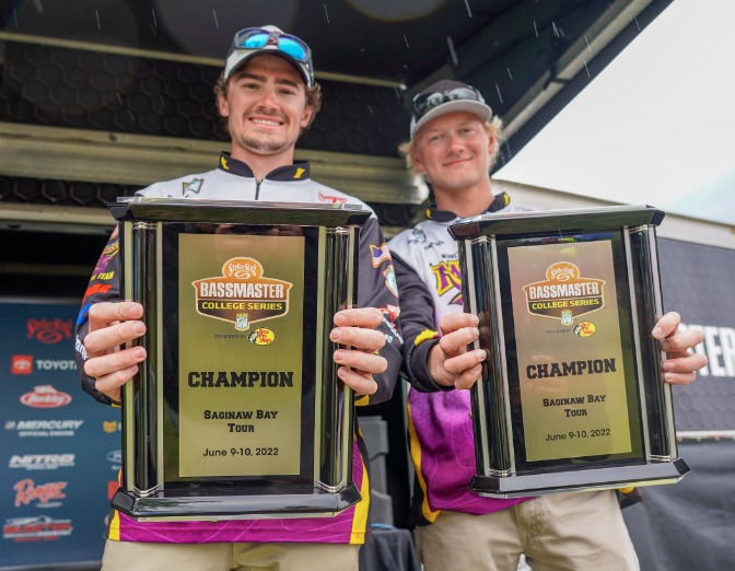 Maverick Duo Linder & Thompson Capture ’22 Title in the Bassmaster College Series